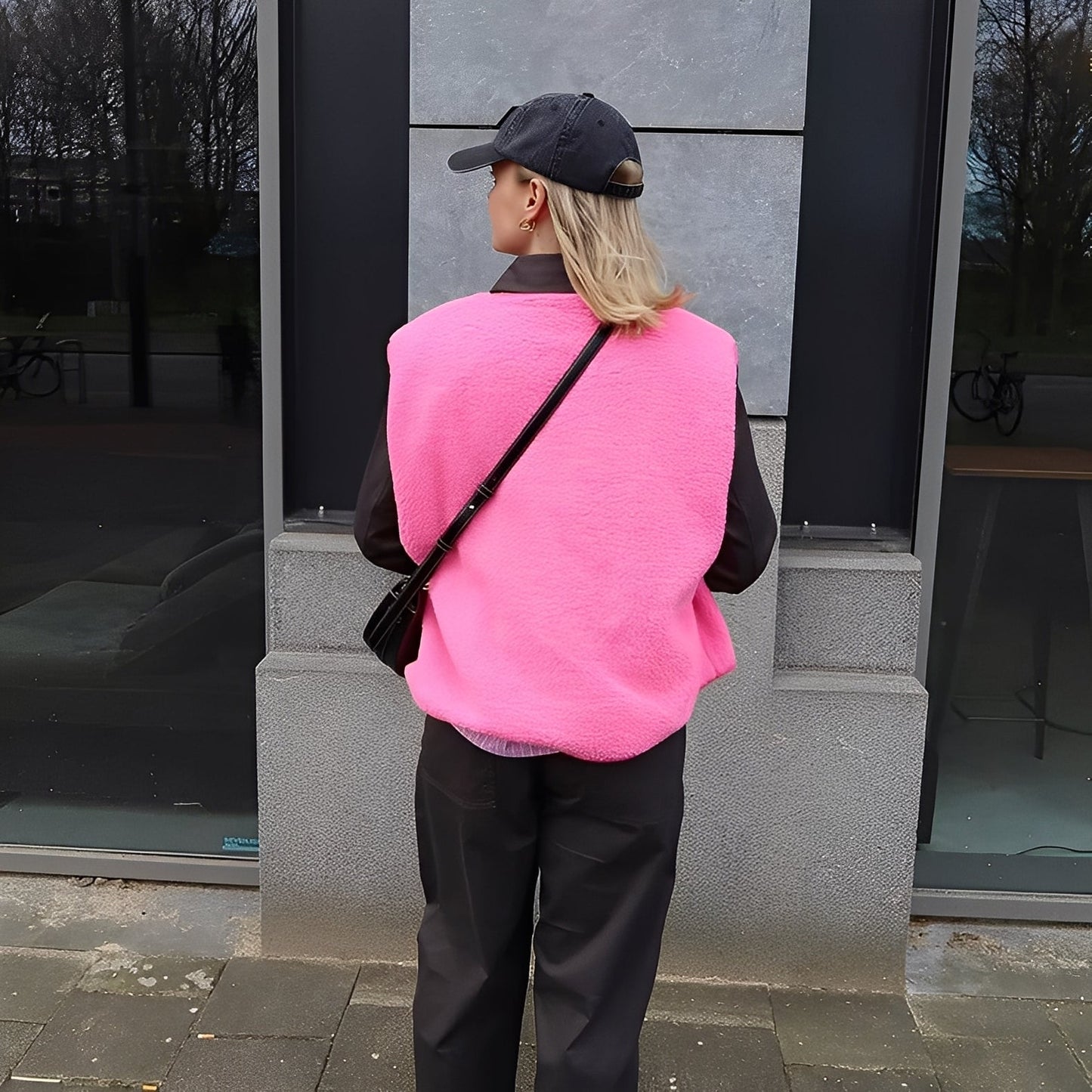 Marta – Miękka Polarowa Kamizelka Damska z Guzikami