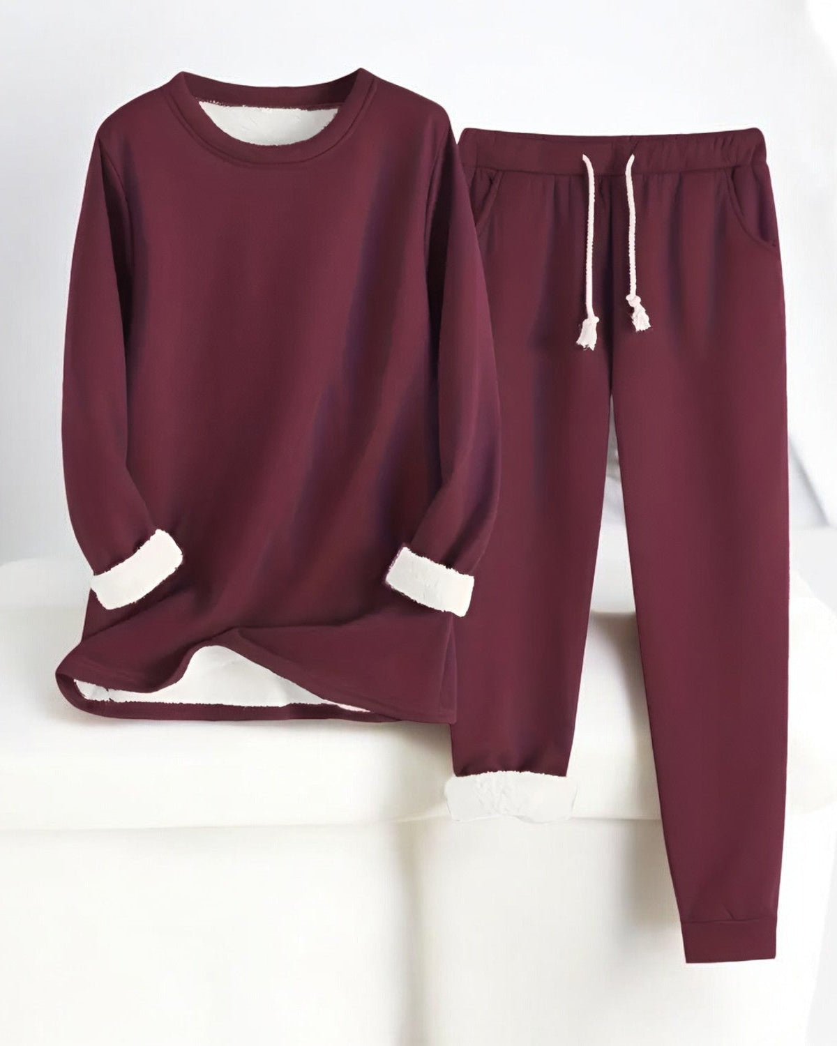 Amelia – Damski ocieplany komplet dresowy z miękką podszewką