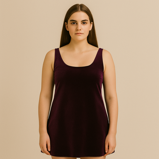 Śliwkowa aksamitna sukienka mini