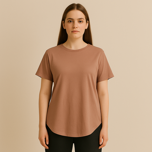 Gliniany t-shirt z zaokrąglonym dołem