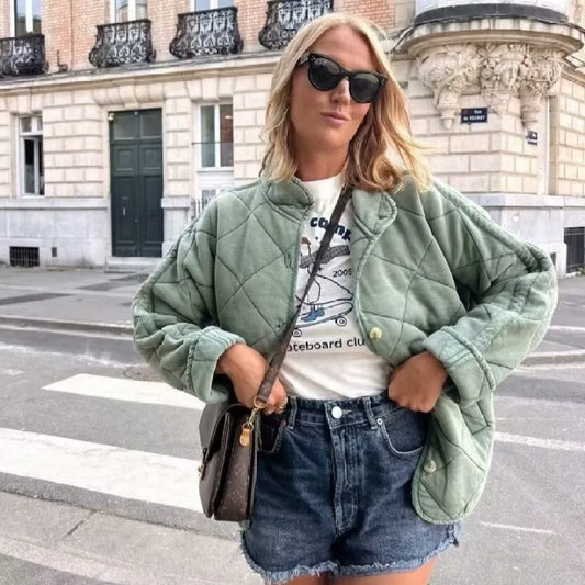 Adele – Damska bwelna pikowana kurtka z guzikami