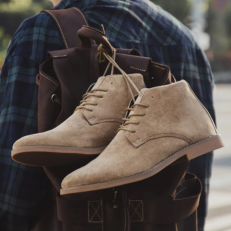 Paweł – Stylowe buty męskie z zamszu o klasycznym kroju