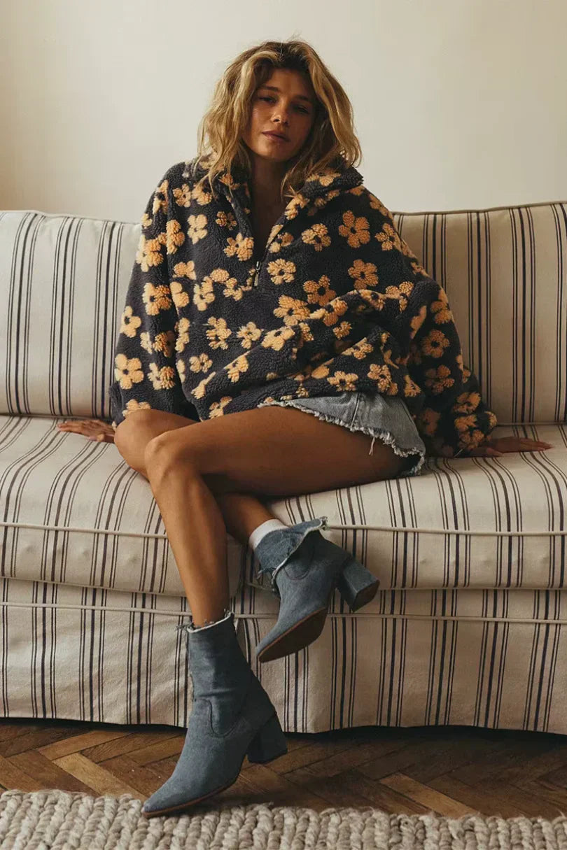 Valeria – Przytulna damska bluza polarowa z kwiatowym wzorem