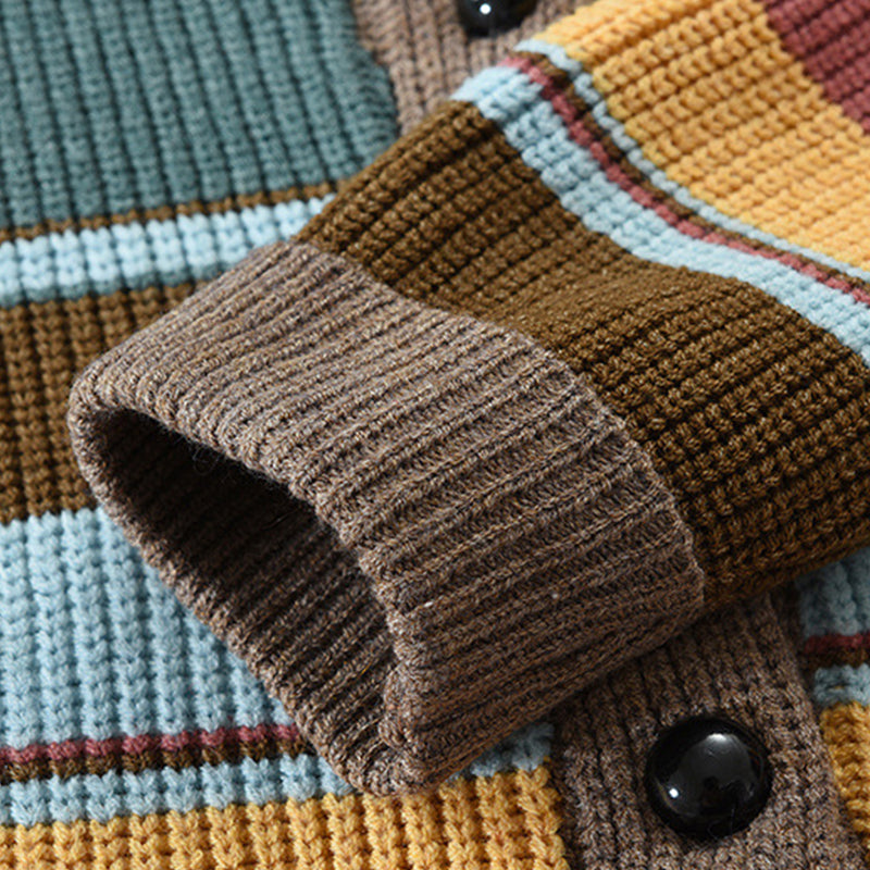 Filip – Kolorowy Kardigan Męski w Paski z Guzikami