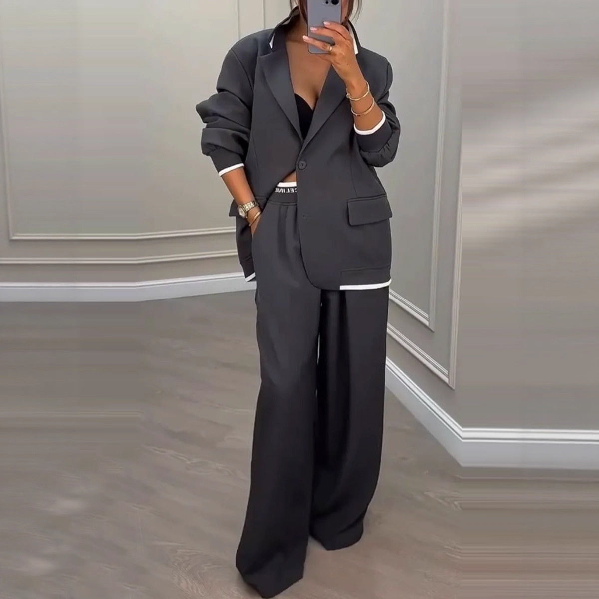 Mila – Chic Tailored Suit Set - Image 3