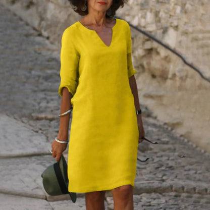 Elena – Damska lniana sukienka z dekoltem w serek i rękawami trzy czwarte