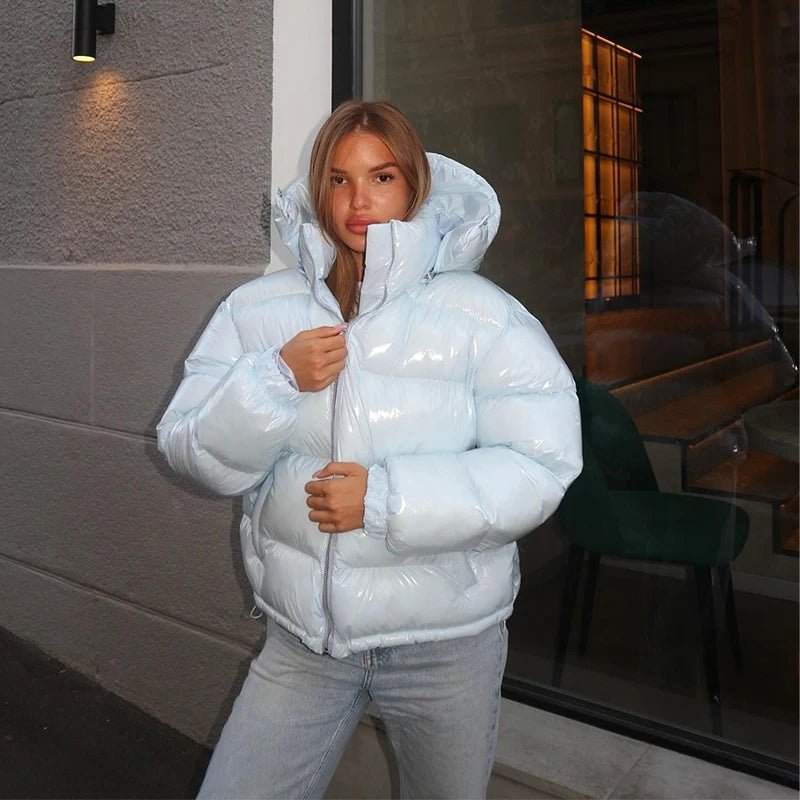 Kurtka puchowa damska, krótki krój, błyszcząca powierzchnia - J&B; - 9 - Livia-Moda