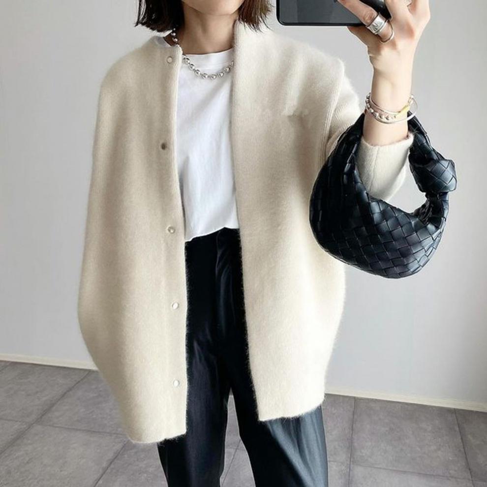 Elegancki damski kardigan zapinany na guziki o luźnym kroju - L&S; - 4 - Livia-Moda