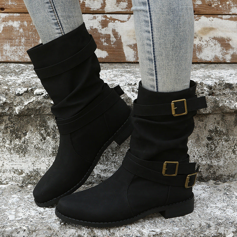 Damskie buty na niskim obcasie z eleganckimi klamrami - J&B; - 4 - Livia-Moda