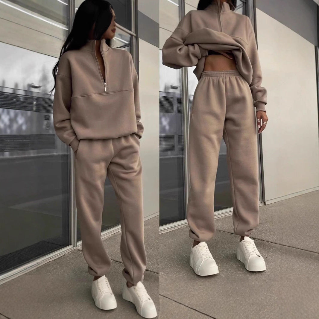 Dwuczęściowy zestaw damski z zamkiem błyskawicznym i krojem oversize - J&B; - 4 - Livia-Moda