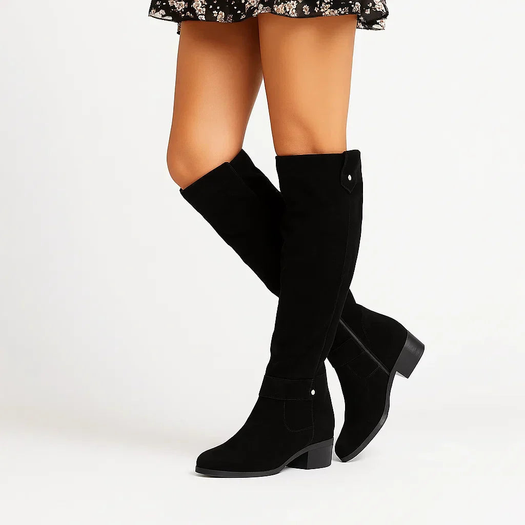 Elegante kniehohe Damenstiefel mit stabilen Blockabsätzen und praktischem Reißverschluss - J&B - 2 - Annoboutique