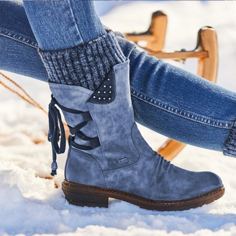 Stylowe damskie botki z kwiatowym wzorem i klamrami - J&B; - 5 - Livia-Moda