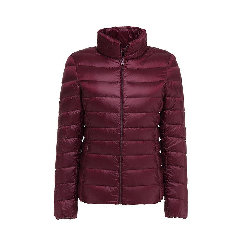 Lekka damska kurtka puchowa z pikowanym wzorem i dopasowanym krojem - J&B; - 2 - Livia-Moda