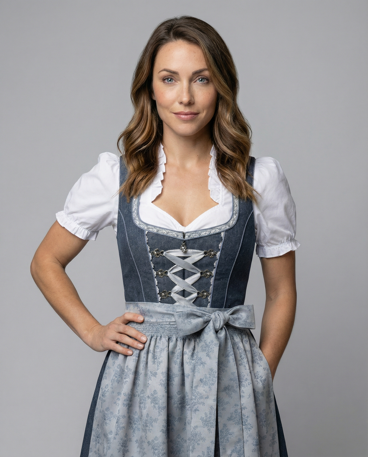 Dirndl dla kobiet – Elegancki design i podkreślający sylwetkę krój - J&B; - 2 - Livia-Moda