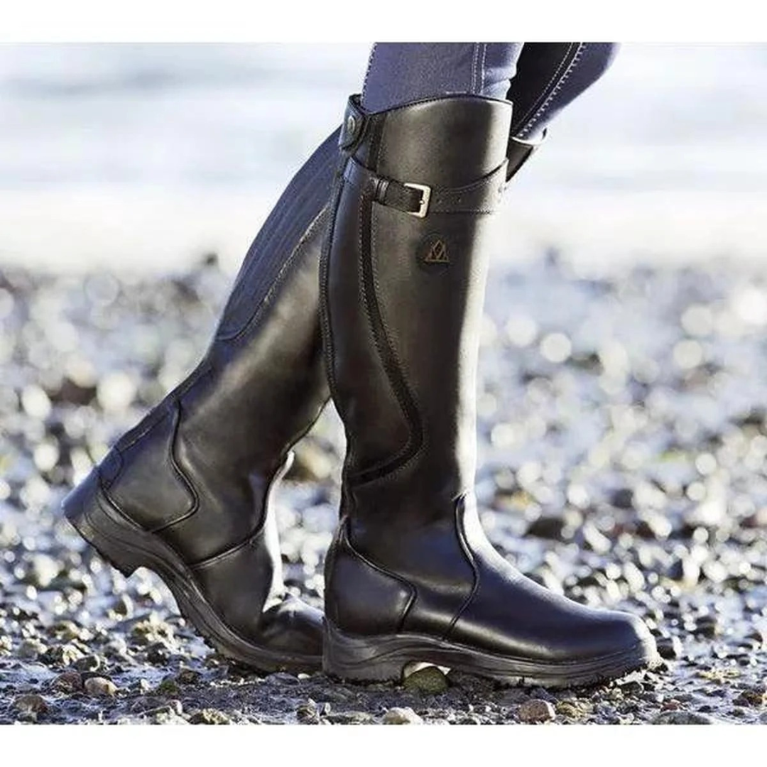 Wysokie buty damskie – elegancki krój z solidną podeszwą | L&V - 2 - Livia-Moda