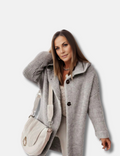 Stylowa damska kamizelka z kapturem i grubym splotem | L&V - 1 - Livia-Moda