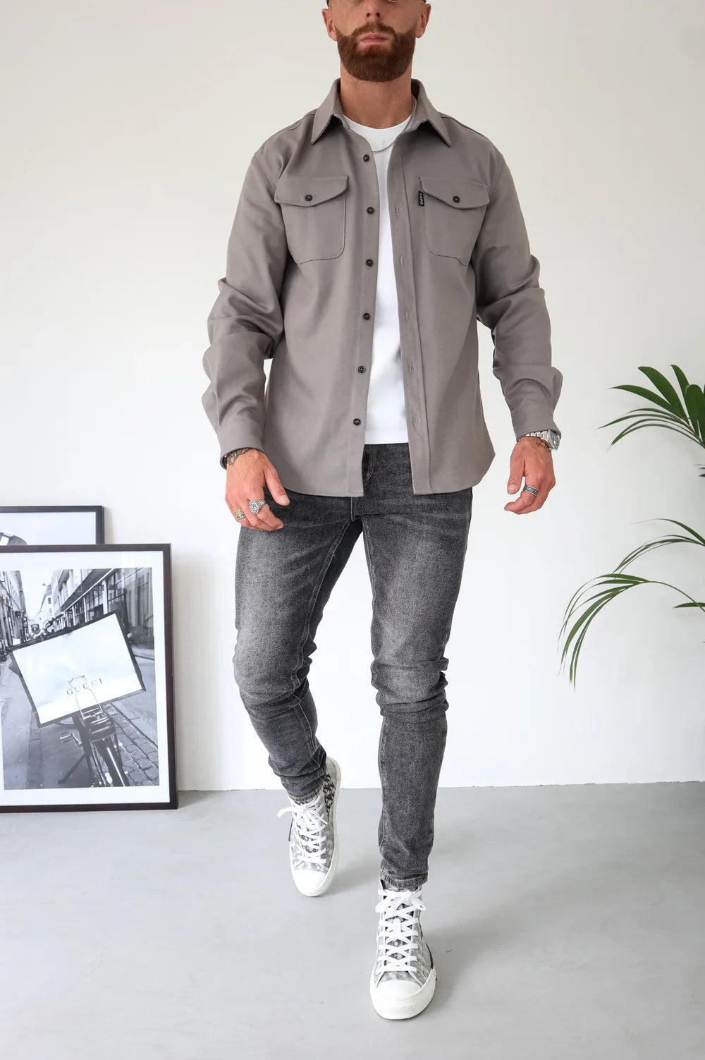 Herrenjacke mit zwei praktischen Brusttaschen und lässigem Schnitt | A&B - 3 - Annoboutique