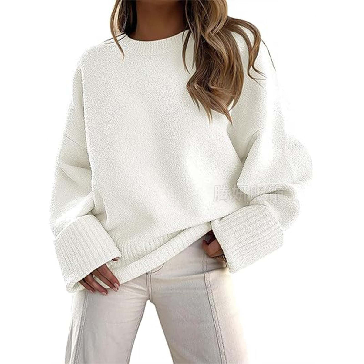 Pullover damski z luźnym krojem i szerokimi rękawami | L&V - 5 - Livia-Moda