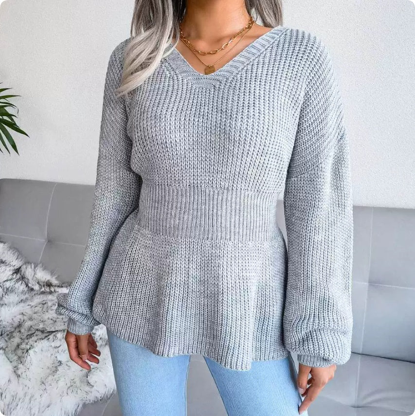 Pullover damski z dekoltem w serek i luźnymi rękawami | L&V - 5 - Livia-Moda