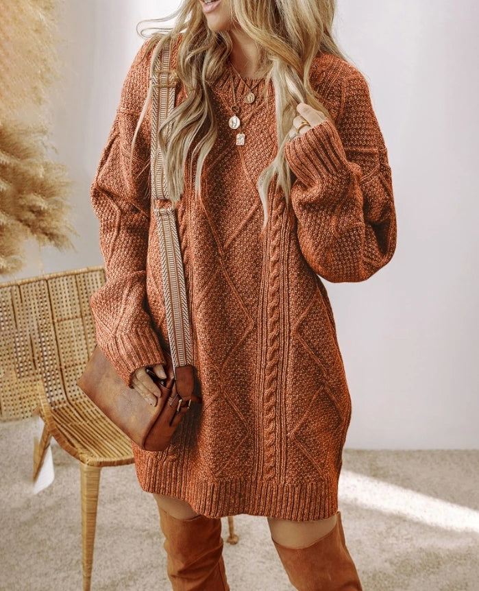 Pullover damski o luźnym kroju z dekoltem i strukturalnym wzorem | L&V - 10 - Livia-Moda