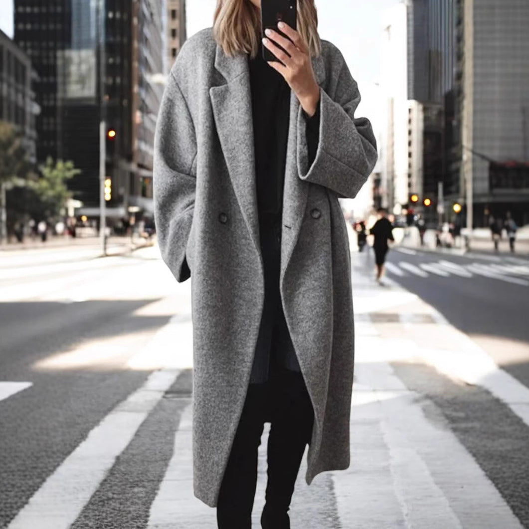Płaszcz damski oversized z podwójnym zapięciem i luźnym krojem | L&V - 6 - Livia-Moda