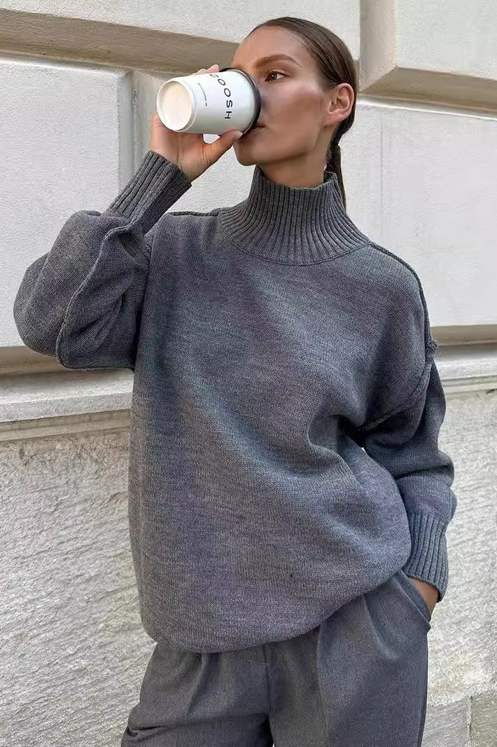 Pullover damski z golfem i luźnym krojem | L&V - 1 - Livia-Moda