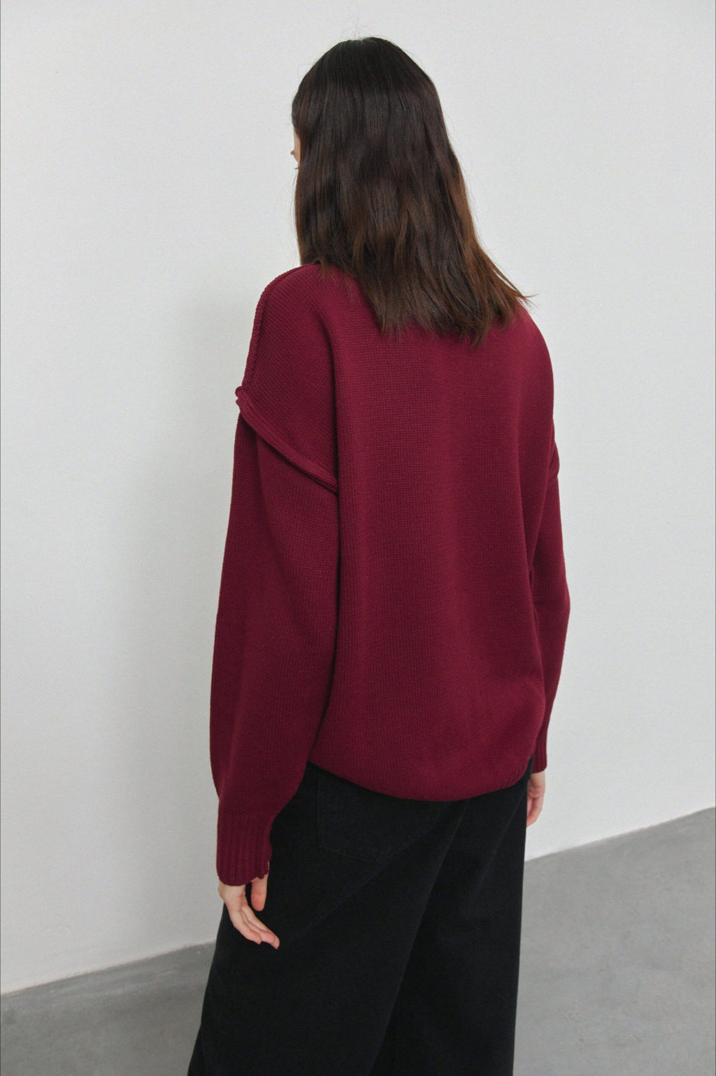 Pullover damski z golfem i luźnym krojem | L&V - 12 - Livia-Moda