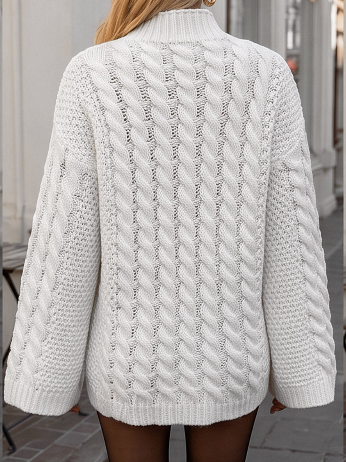 Pullover damski z wysokim kołnierzem i szerokimi rękawami | L&V - 5 - Livia-Moda