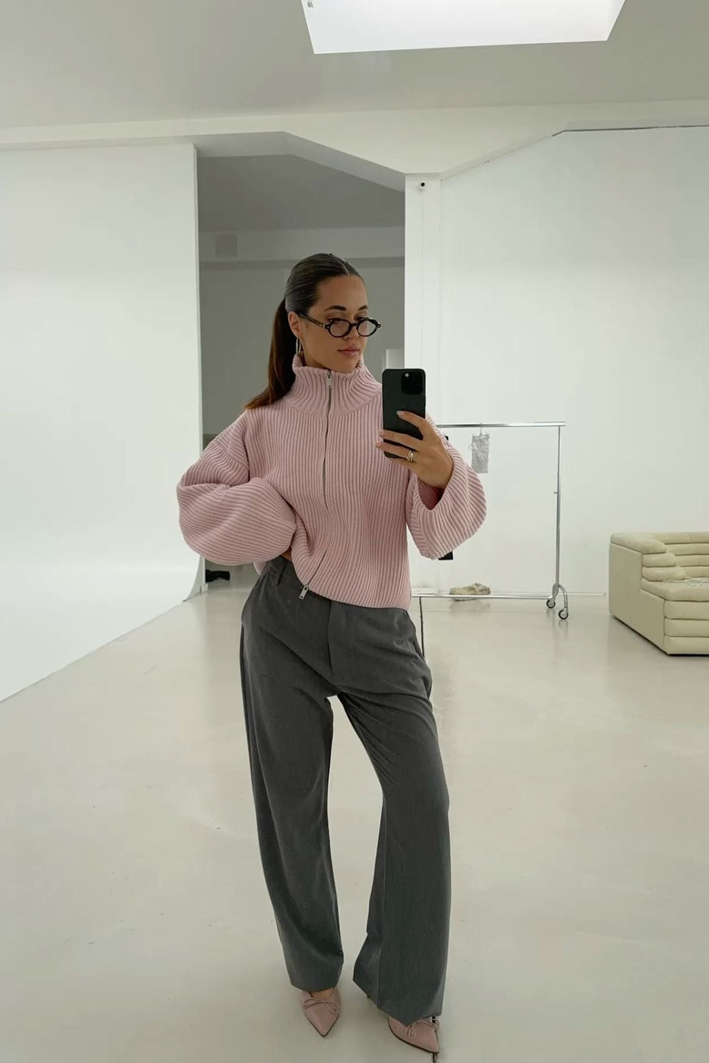 Pullover damski z wysokim kołnierzem i zamkiem | L&V - 7 - Livia-Moda