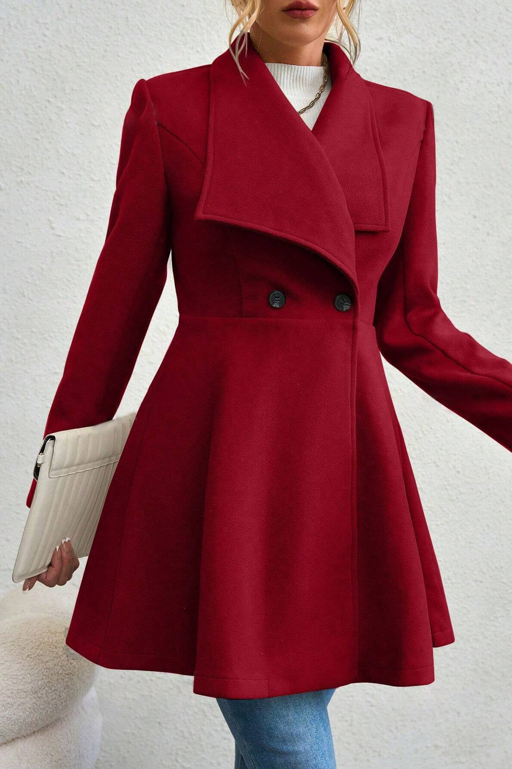 Płaszcz damski z kołnierzem wodospadowym i taliowanym krojem | L&V - 10 - Livia-Moda