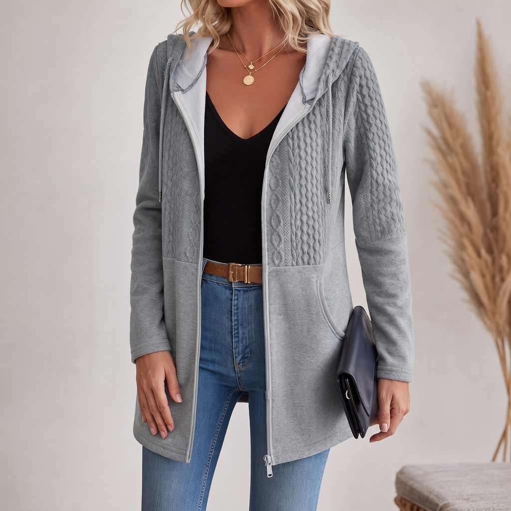 Hoodie Damski z Kapturem i Strukturalnym Wykończeniem | L&V - 1 - Livia-Moda