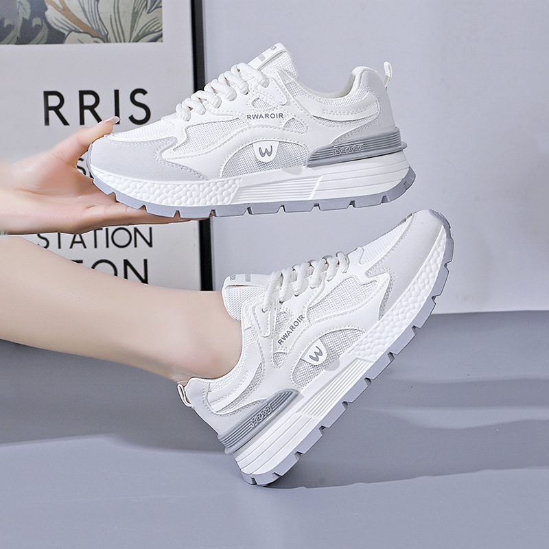 Sneakersy damskie z modnym krojem i masywną podeszwą | L&V - 3 - Livia-Moda