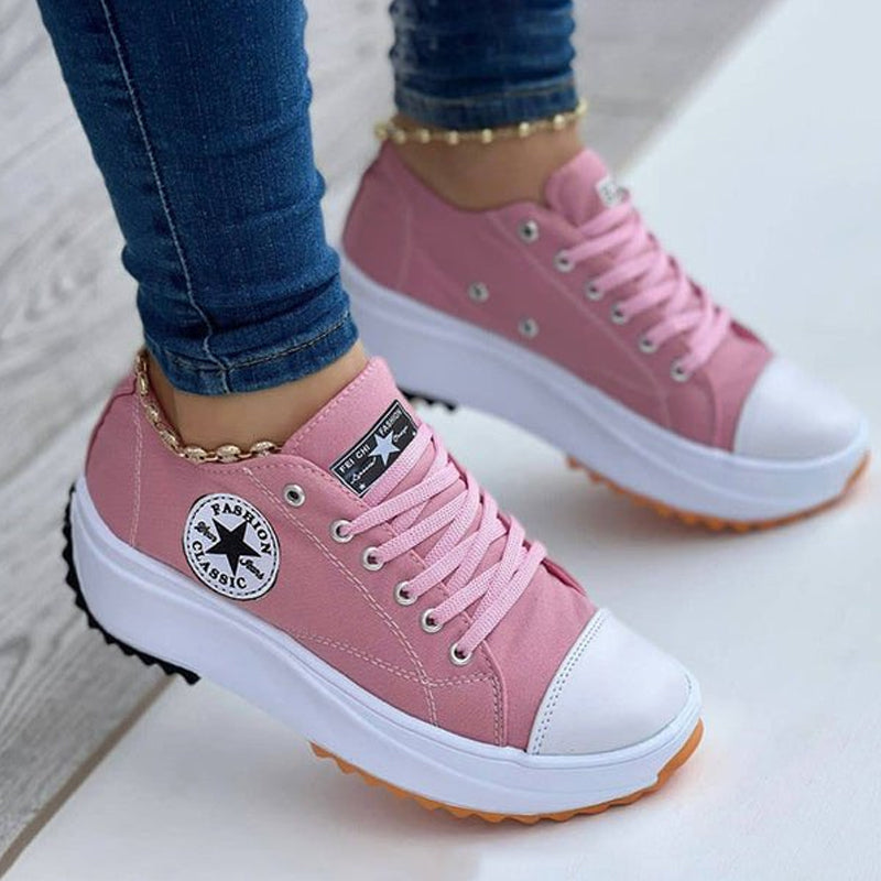 Sneakers damskie z luźnym krojem i wyrazistą podeszwą | L&V - 10 - Livia-Moda