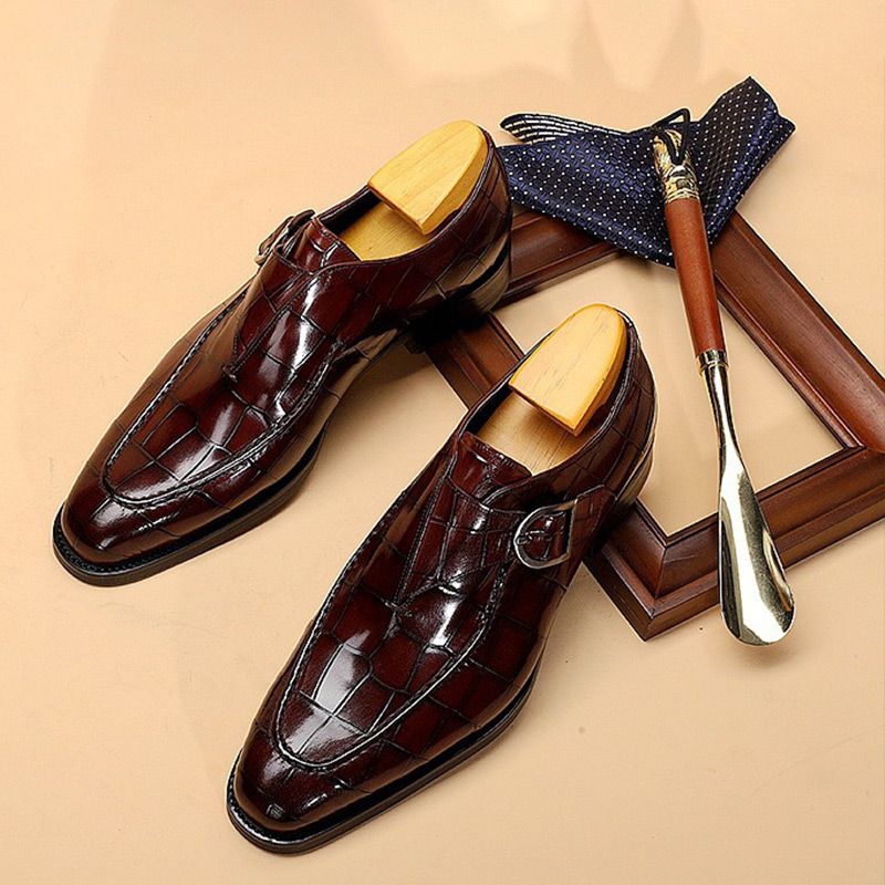 Męskie buty ze skórzanym wierzchem i eleganckim krojem | L&V - 3 - Livia-Moda