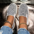 Buty Slip-On damskie z dekoracyjnymi akcentami | L&V - 9 - Livia-Moda