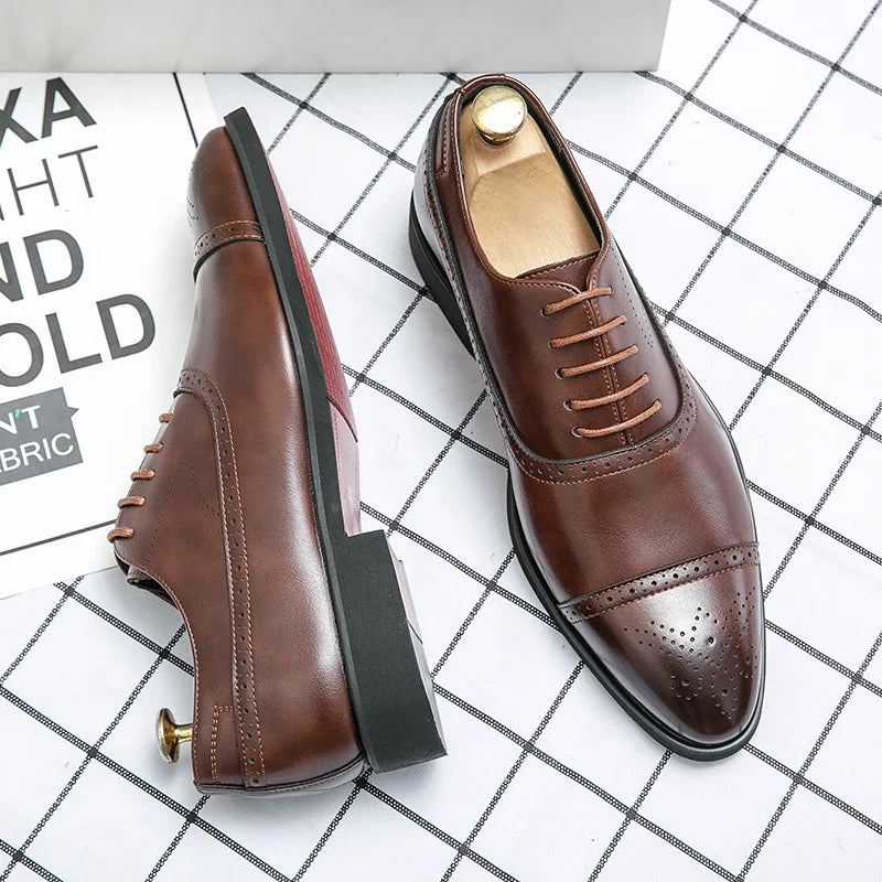 Męskie eleganckie buty sznurowane Cap-Toe z detalami | L&V - 4 - Livia-Moda