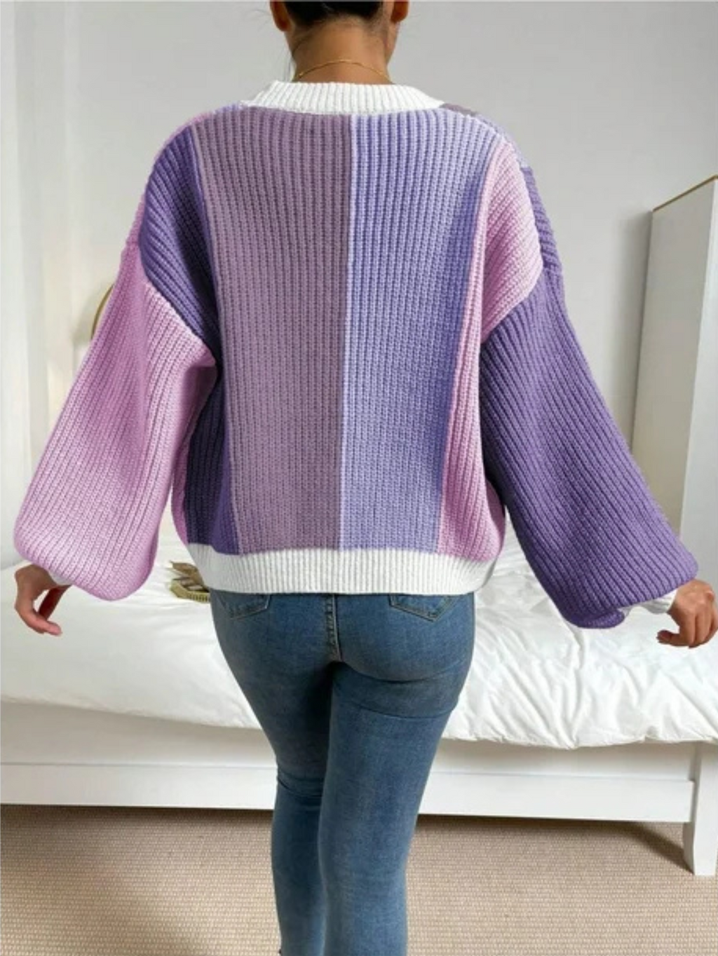 Damski kardigan z luźnym krojem i szerokimi rękawami - 14 - Livia-Moda