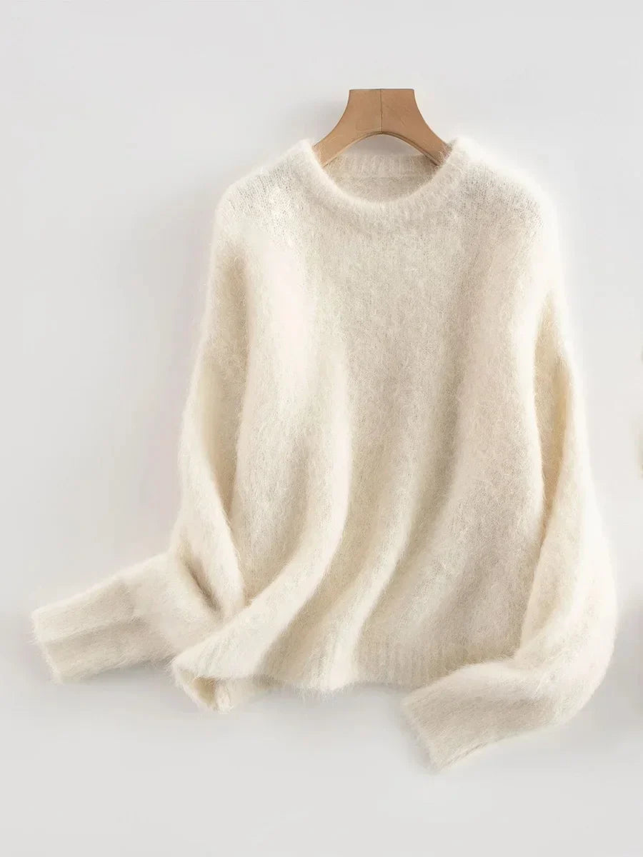 Pullover damski z luźnym krojem i długimi rękawami - 1 - Livia-Moda