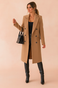 Płaszcz damski z podwójnym zapięciem, elegancki krój i kieszeniami - 1 - Livia-Moda