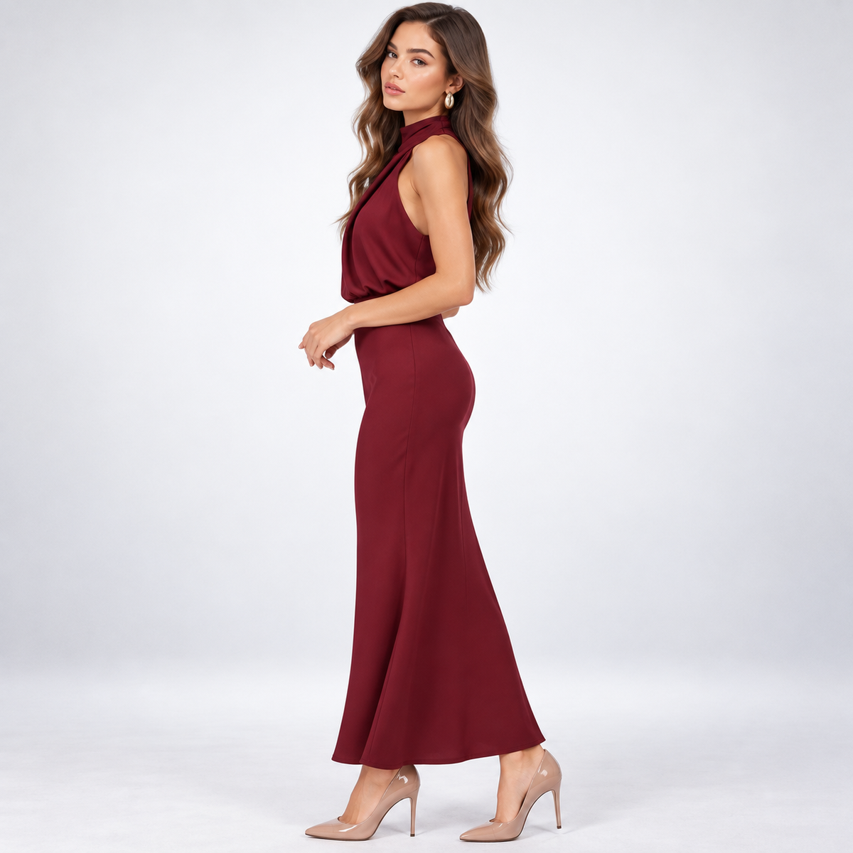 Sukienka wieczorowa damska maxi z dopasowaną sylwetką i eleganckim dekoltem - 3 - Livia-Moda