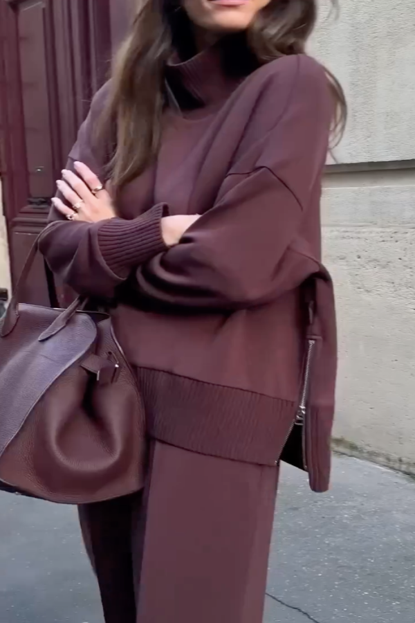 Stylowy outfit damski z luźnym krojem i długimi rękawami - 2 - Livia-Moda