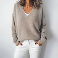 Pullover damski z dekoltem w serek i luźnym krojem - 4 - Livia-Moda
