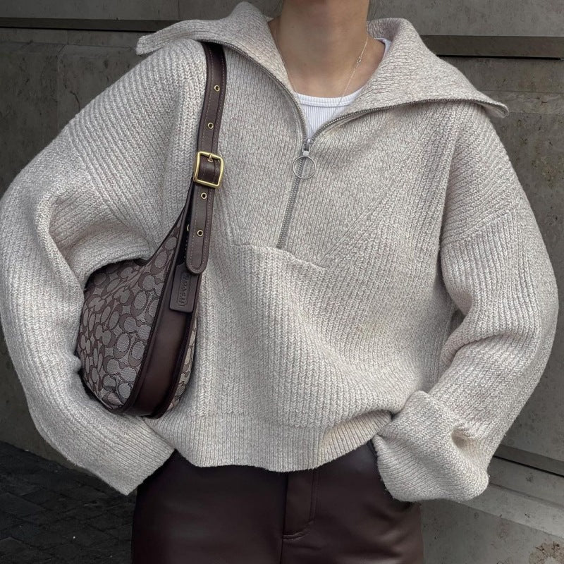 Pullover damski z zamkiem błyskawicznym, luźny krój i kołnierz stójkowy - 8 - Livia-Moda