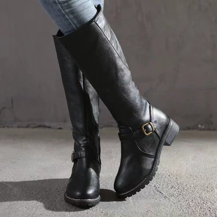 Botki damskie z wysoką cholewką i klamrą - 3 - Livia-Moda