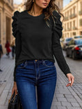 Pullover damski z bufkami i okrągłym dekoltem - 2 - Livia-Moda