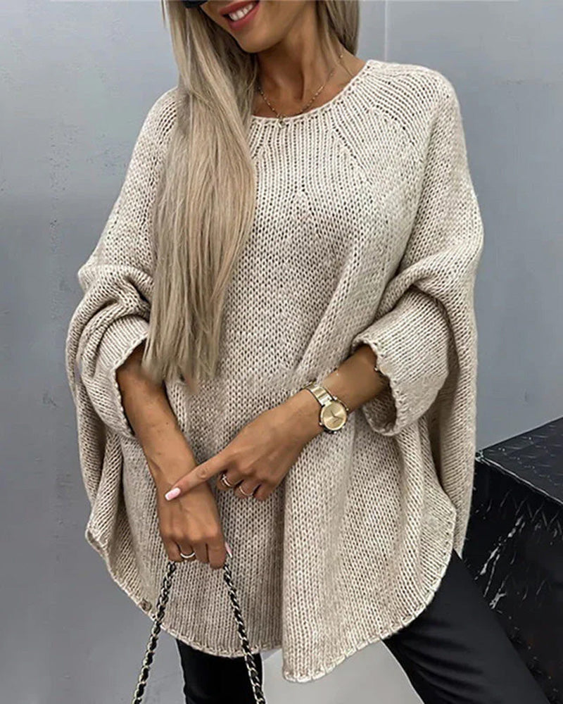 Pullover damski z luźnym krojem i okrągłym dekoltem w kolorze białym - 3 - Livia-Moda