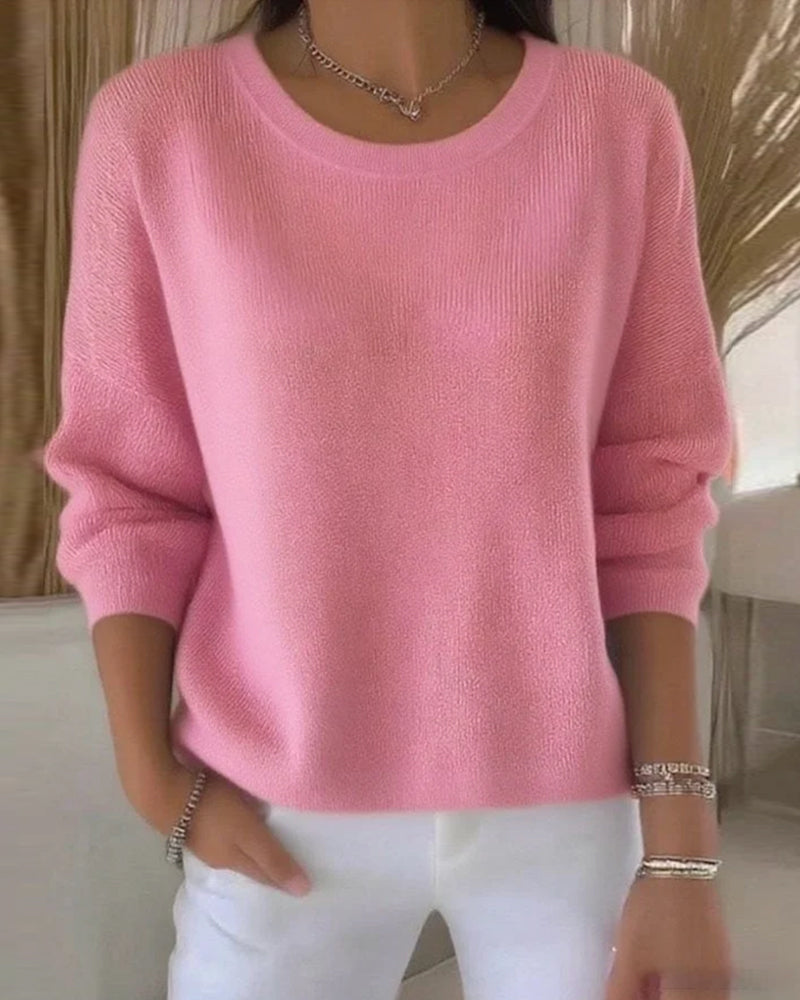 Pullover damski z okrągłym dekoltem i długimi rękawami w świeżym różu - 2 - Livia-Moda