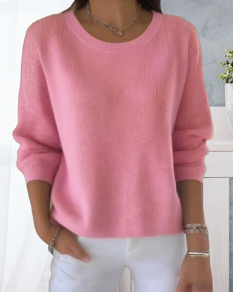 Pullover damski z okrągłym dekoltem i długimi rękawami w świeżym różu - 4 - Livia-Moda