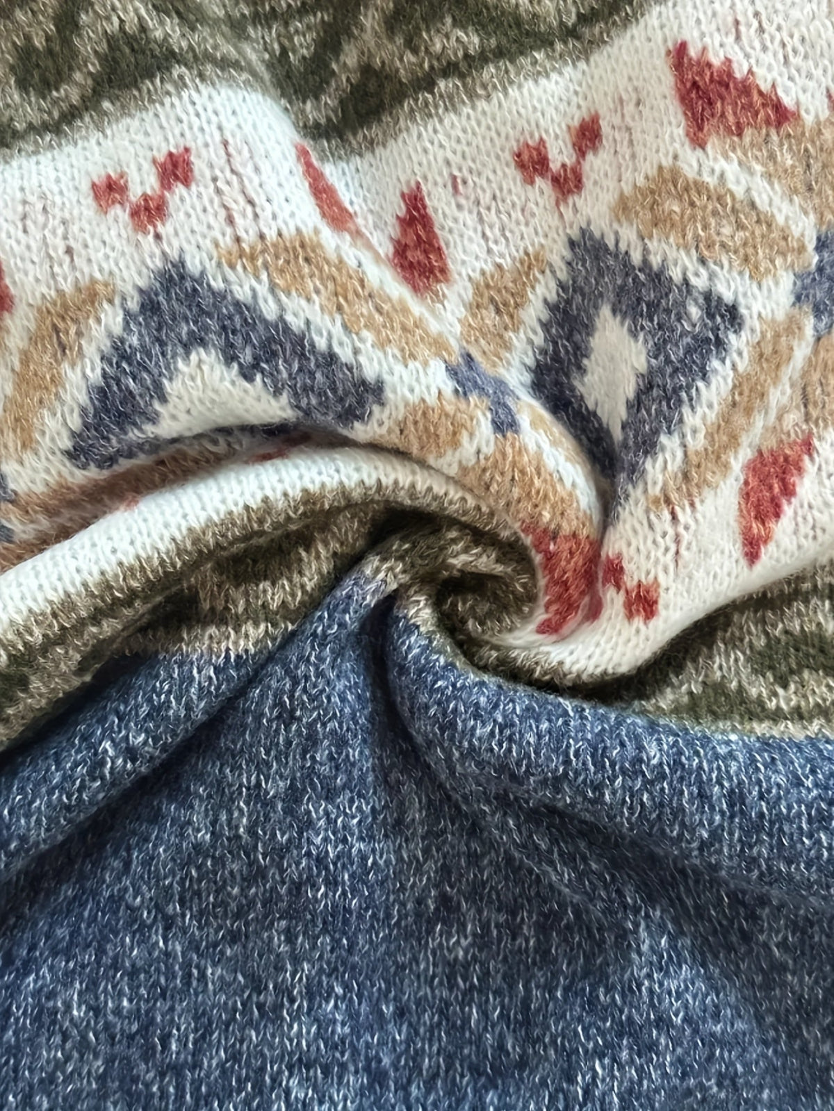 Cardigan damski z wzorem i guzikiem, luźny krój - 4 - Livia-Moda