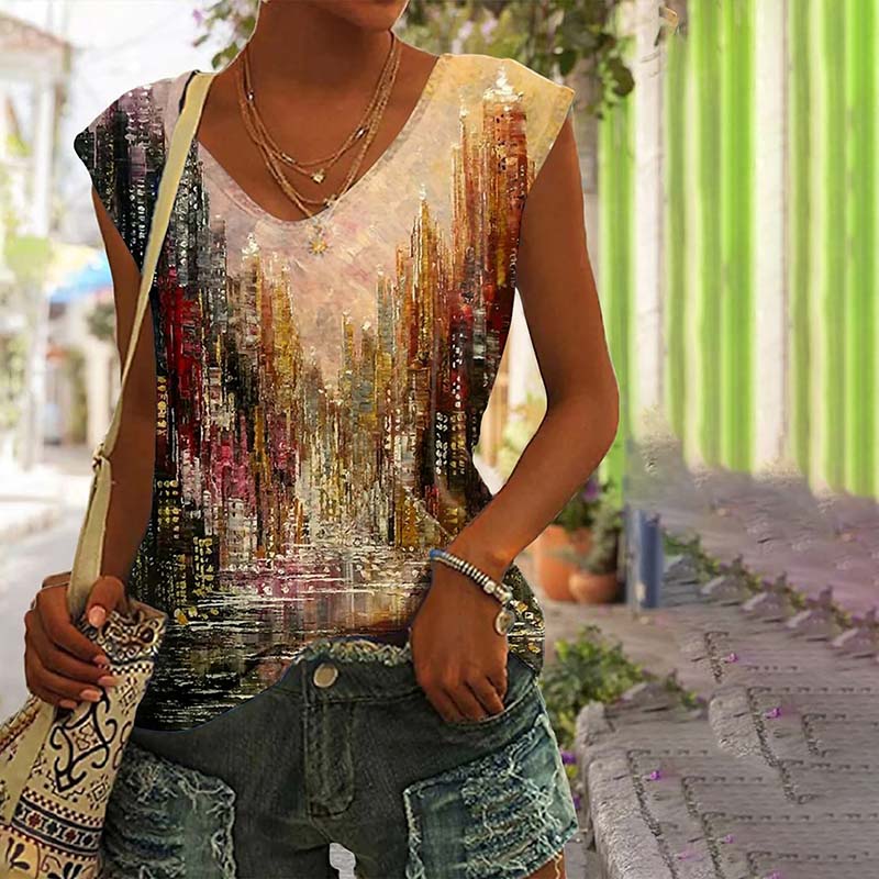 Renate – Urban Chic Graphic T-Shirt - Image 1